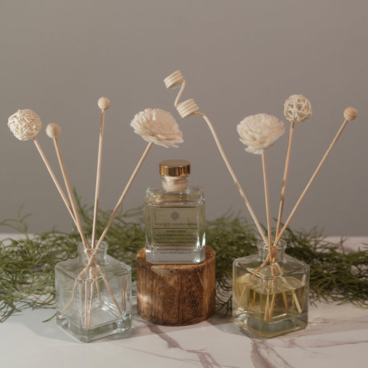 Custom Reed Diffuser β Choose Your Scent & Decorative Reeds