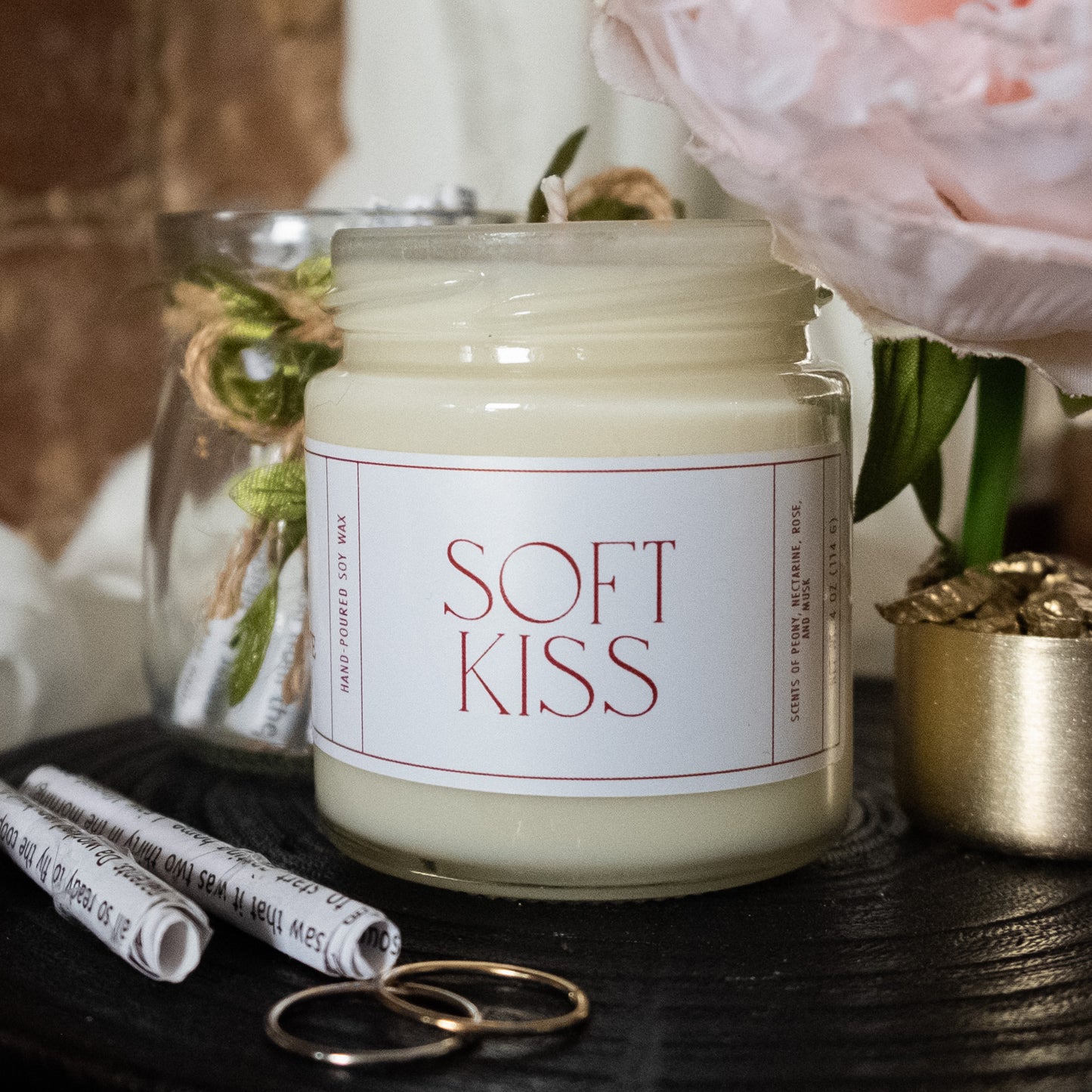 Soft Kiss - Peony and Nectarine Soy Candle